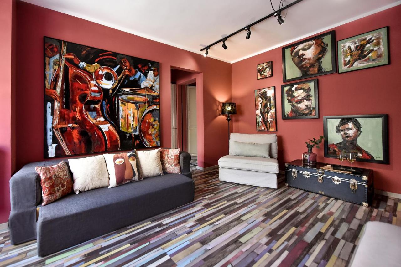 بوخارست Captivating Old Town Apartment المظهر الخارجي الصورة