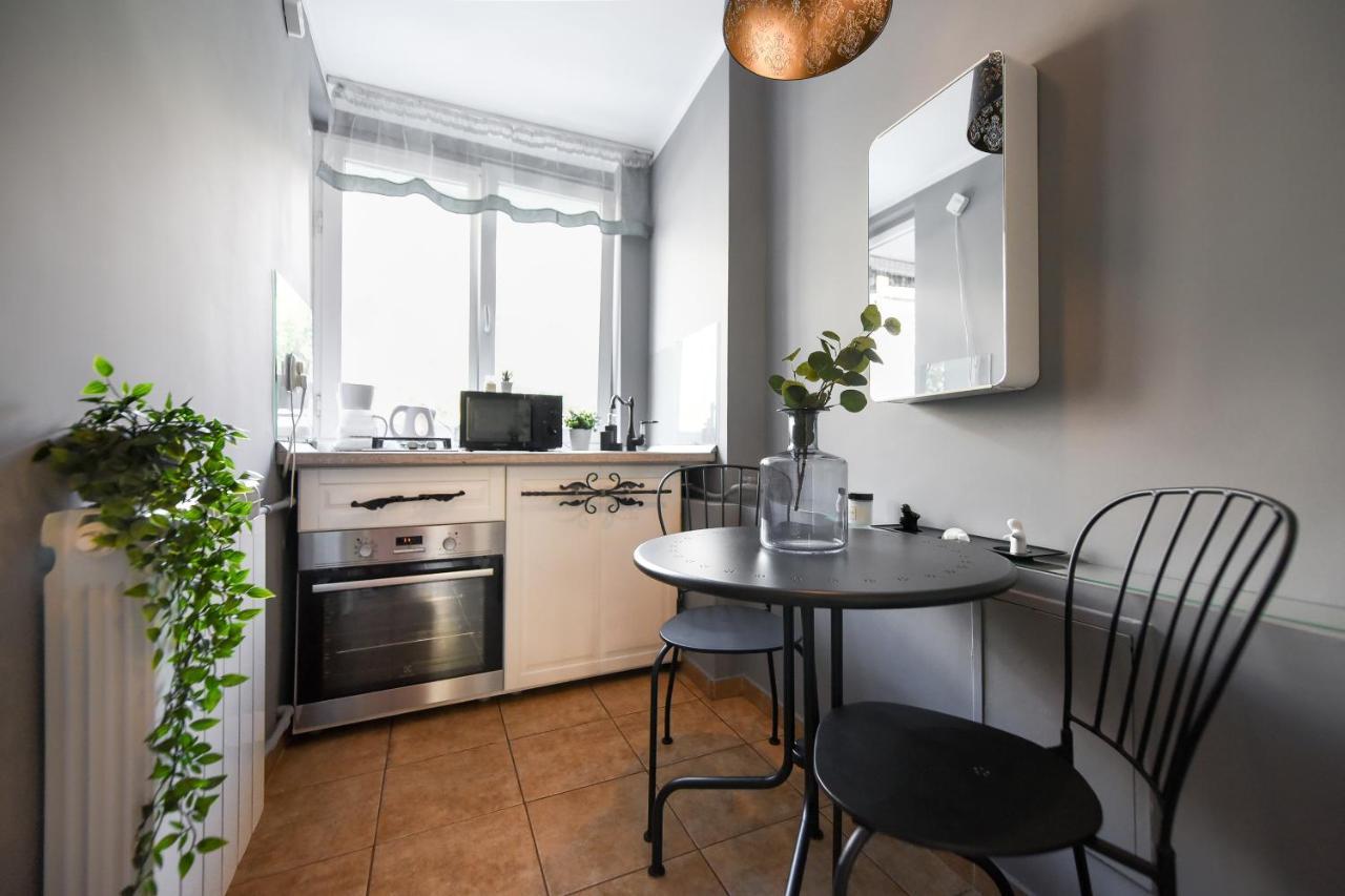 بوخارست Captivating Old Town Apartment المظهر الخارجي الصورة